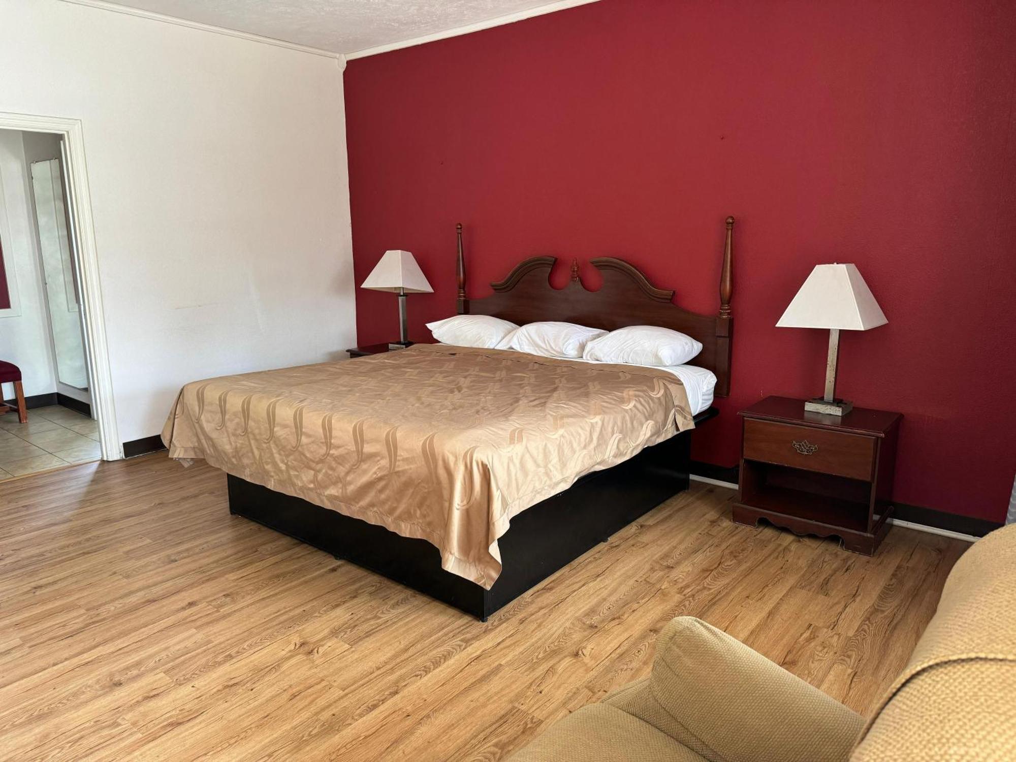 Travel Inn By Oyo Danville Us-29 Ngoại thất bức ảnh